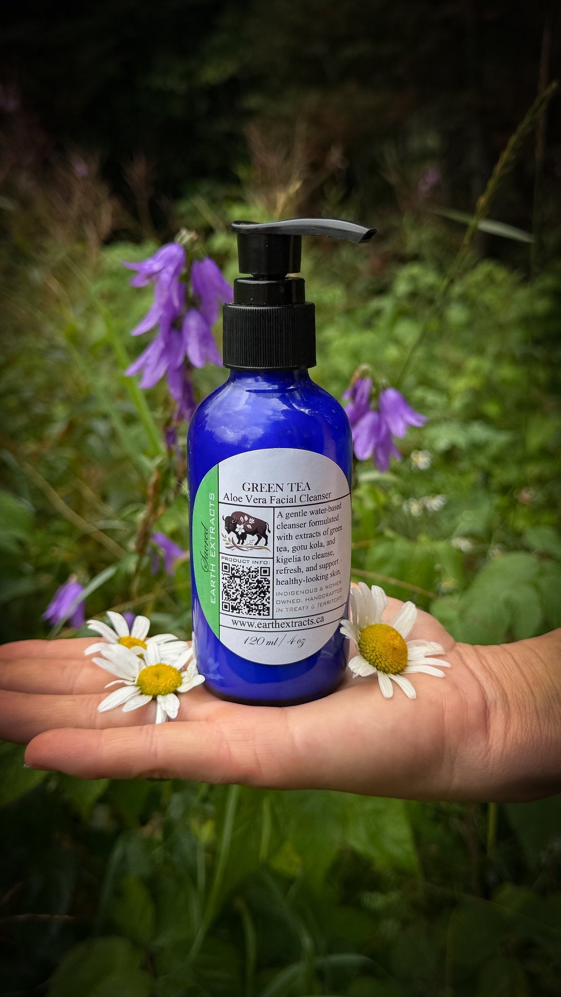 Green Tea Aloe Vera facial cleanser close up